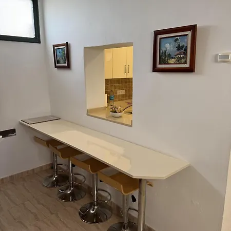 Cecilia La Paz (Tenerife)